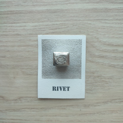Rivet "Le laboratoire de l'alchimiste" Aquarelle Artisanale Végane Éco-responsable et Solidaire