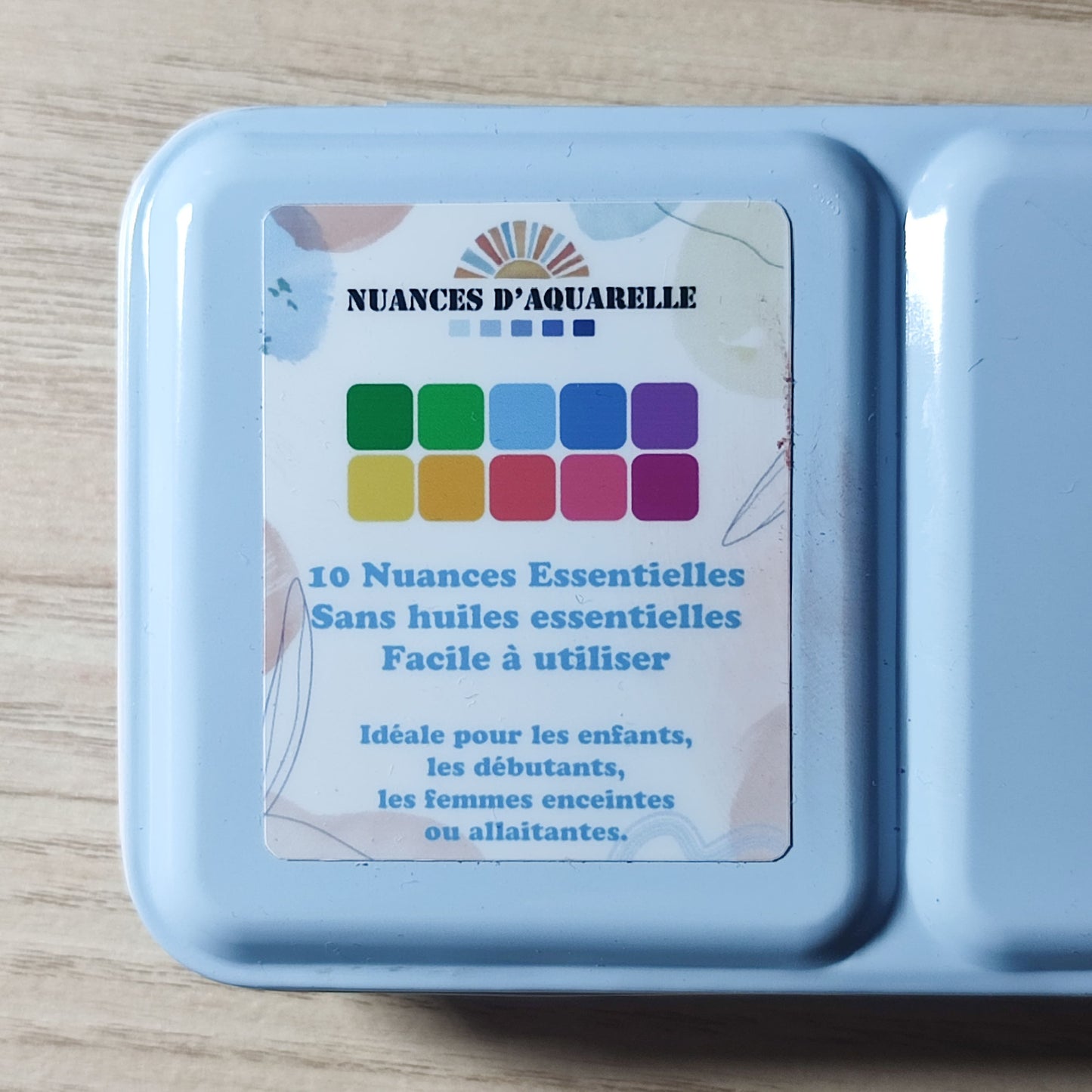 Offre Palette "Nuances Essentielles" - 10 Aquarelles Artisanales sans huile essentielle, Véganes, Éco-responsables et Solidaires