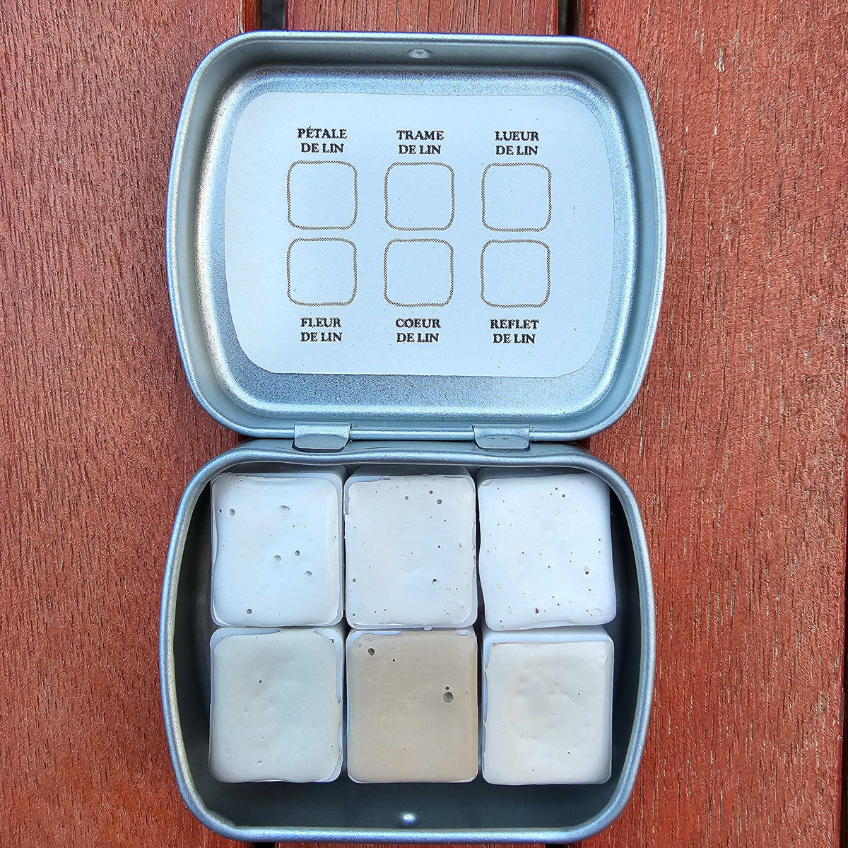 Palette Nuances de Lin, six aquarelles beiges pour carnations claires, Nuances d'Aquarelle