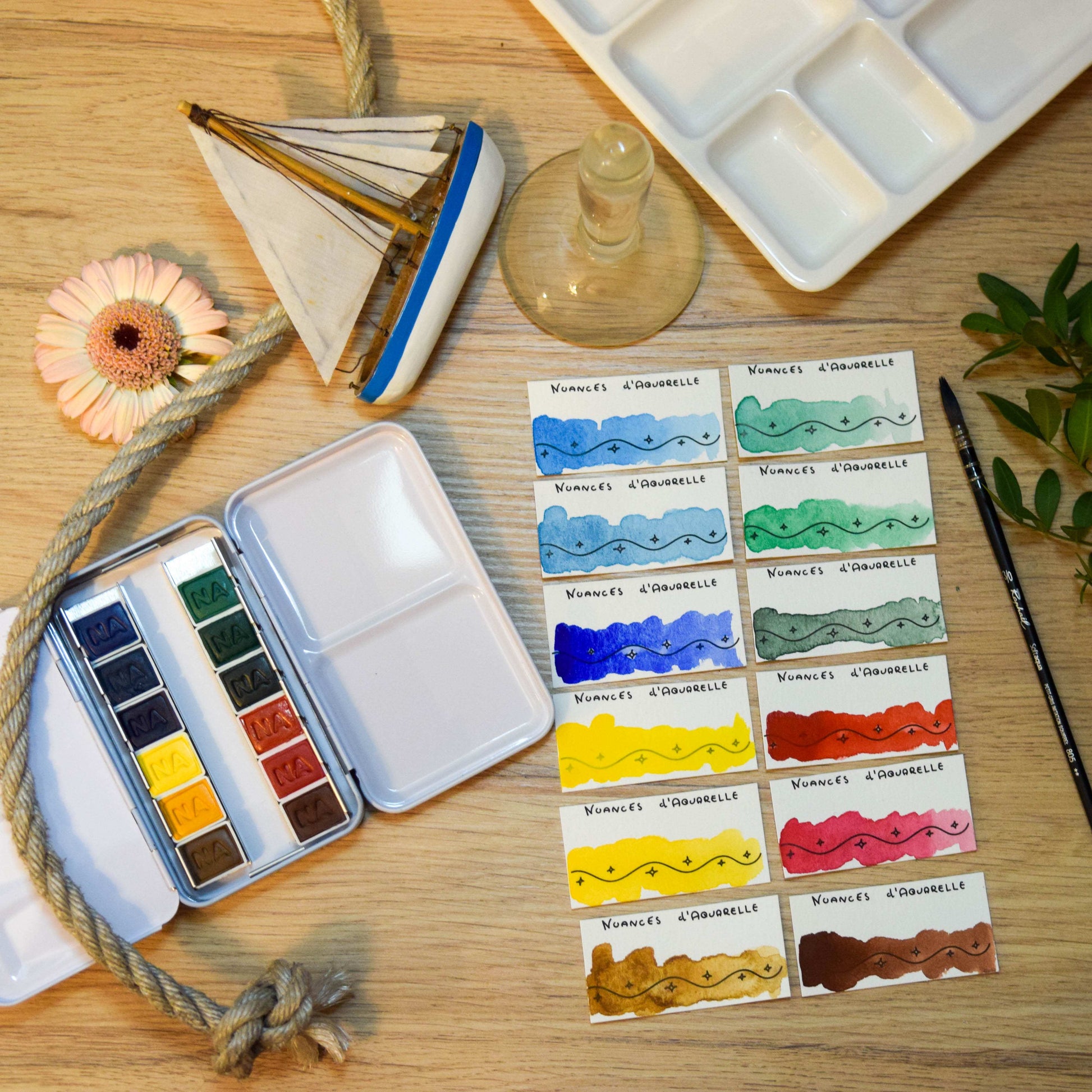 Palette “Héritage - Nuances d’Aquarelle” 12 Aquarelles Artisanales Véganes, Éco-responsables et Solidaires