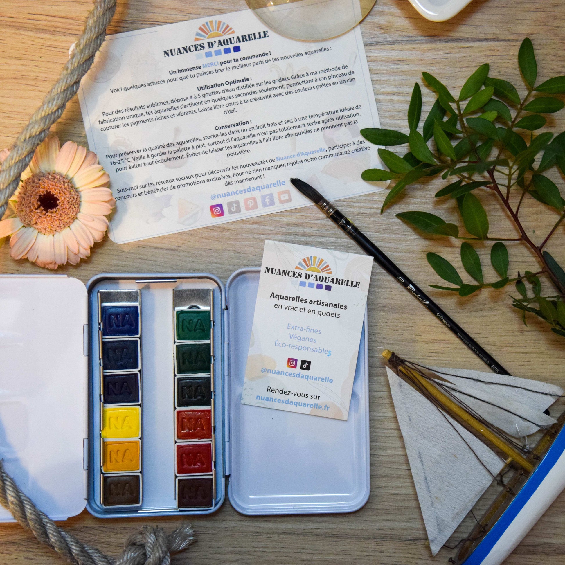 Palette “Héritage - Nuances d’Aquarelle” 12 Aquarelles Artisanales Véganes, Éco-responsables et Solidaires