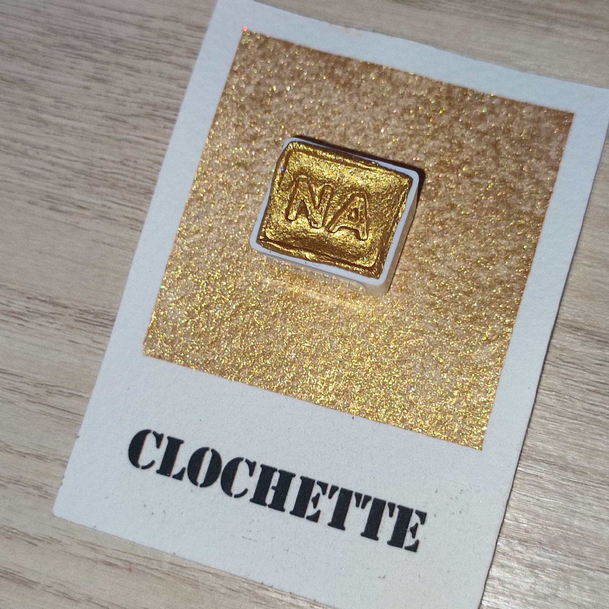 Clochette "Mon beau sapin" Aquarelle Artisanale Irisée Pailletée Végane Éco-responsable et Solidaire